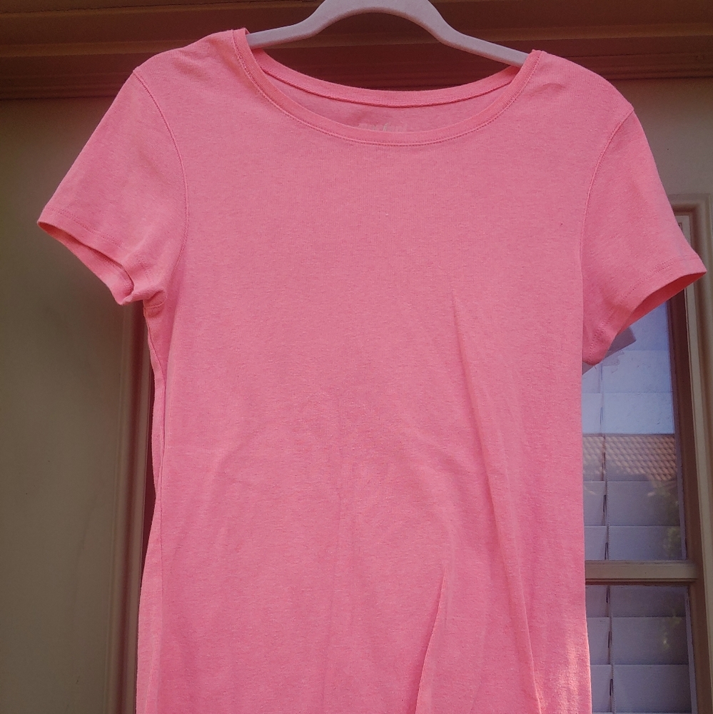 Tee shirt